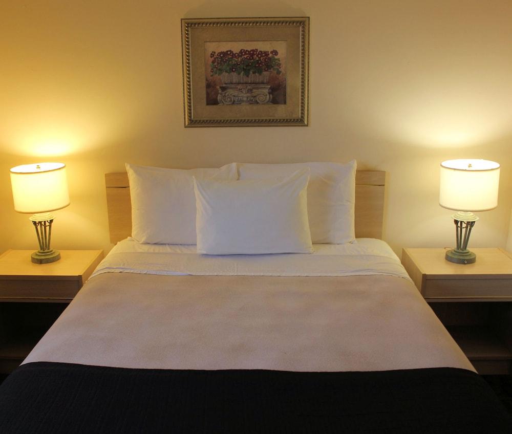 Travelodge By Wyndham Prince Albert Luaran gambar