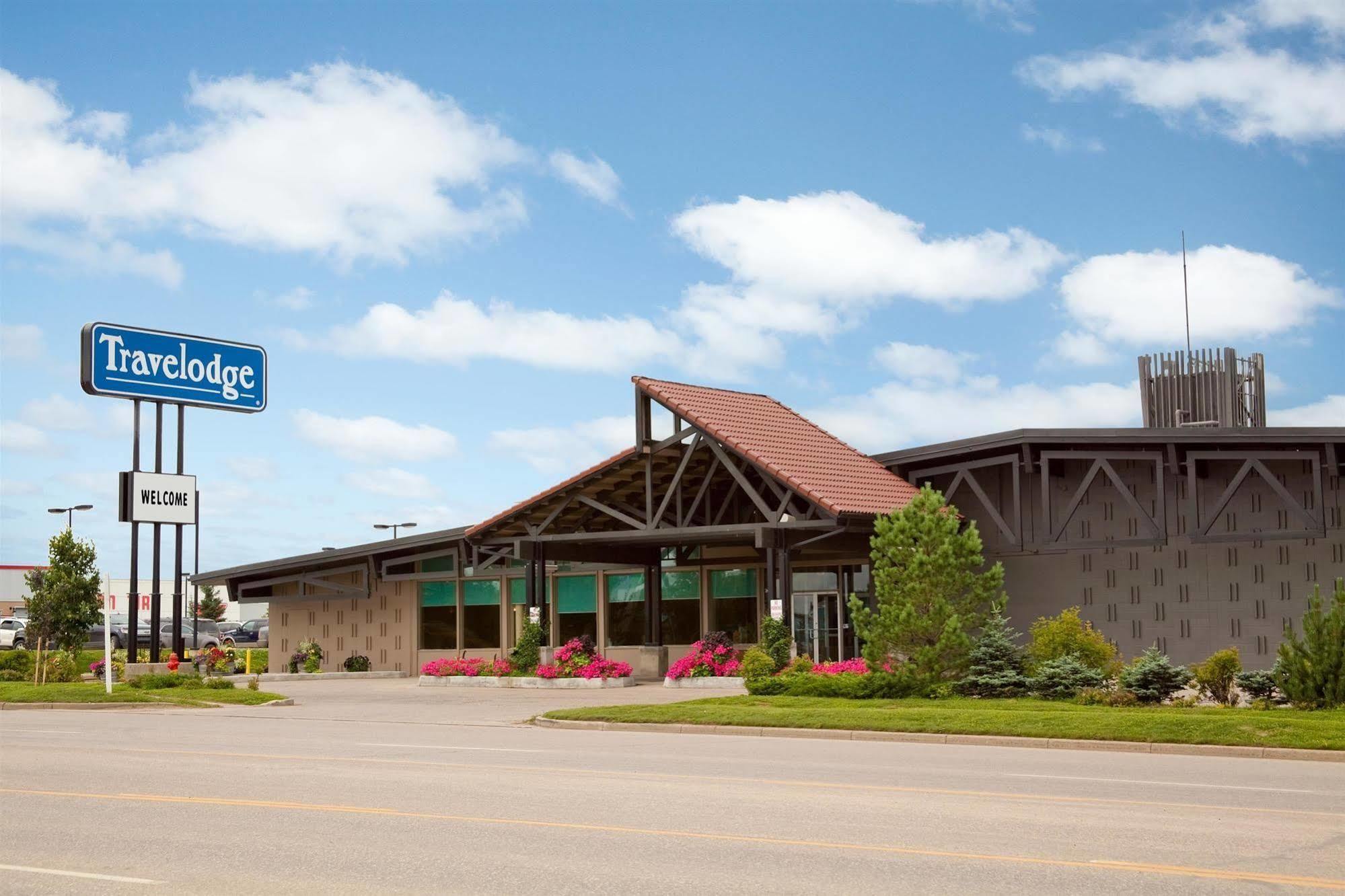 Travelodge By Wyndham Prince Albert Luaran gambar