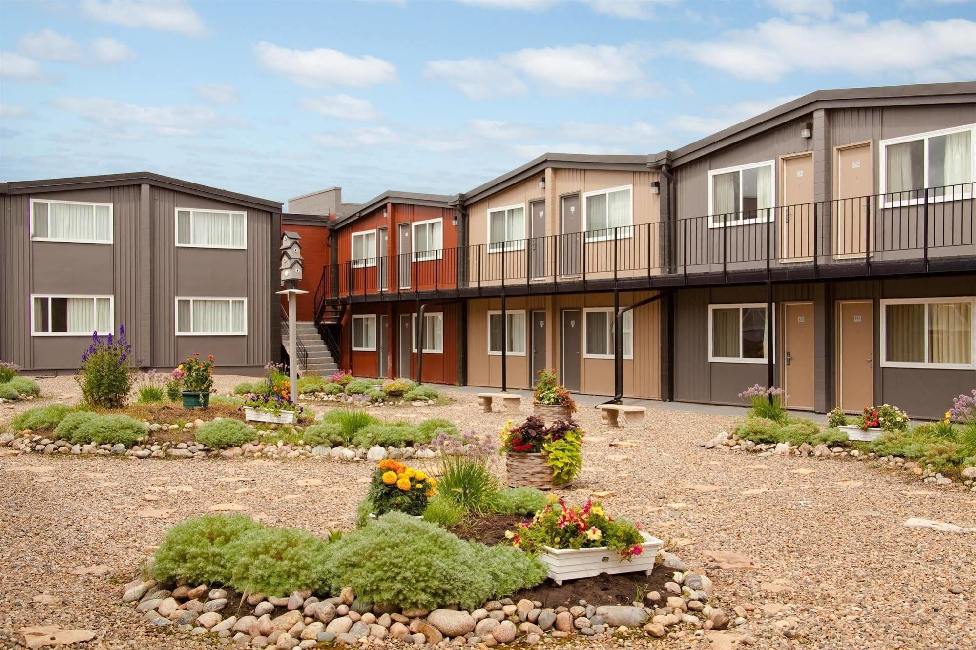 Travelodge By Wyndham Prince Albert Luaran gambar